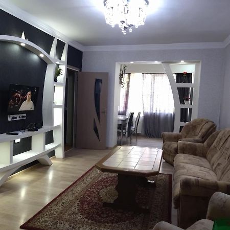Apartment For You Тбилиси Экстерьер фото